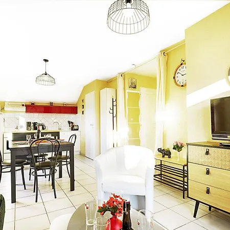 Comme Chez Soi - Vue Montagne Et Garage Privé Appartement *